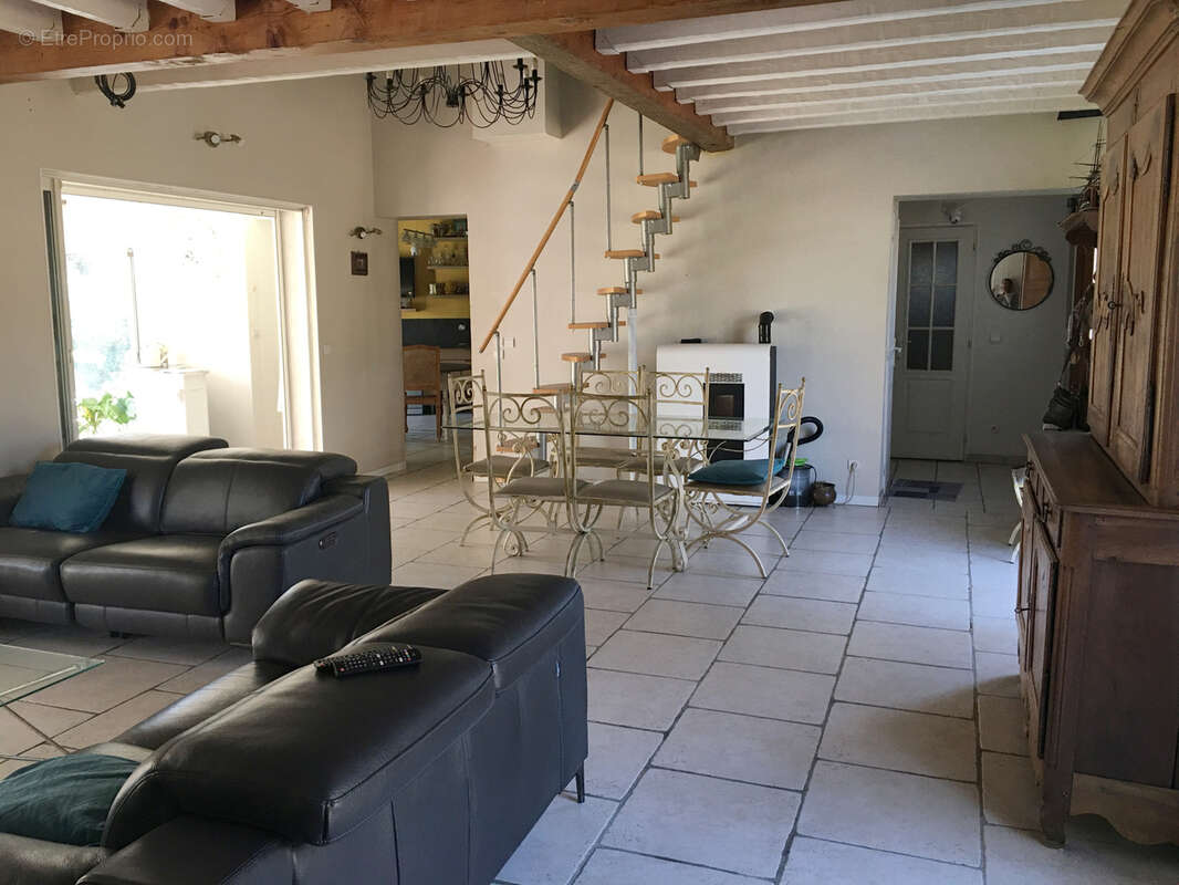 Maison à PLAN-DE-LA-TOUR