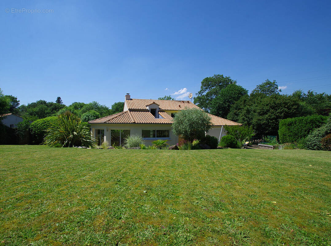 Maison à VERTOU