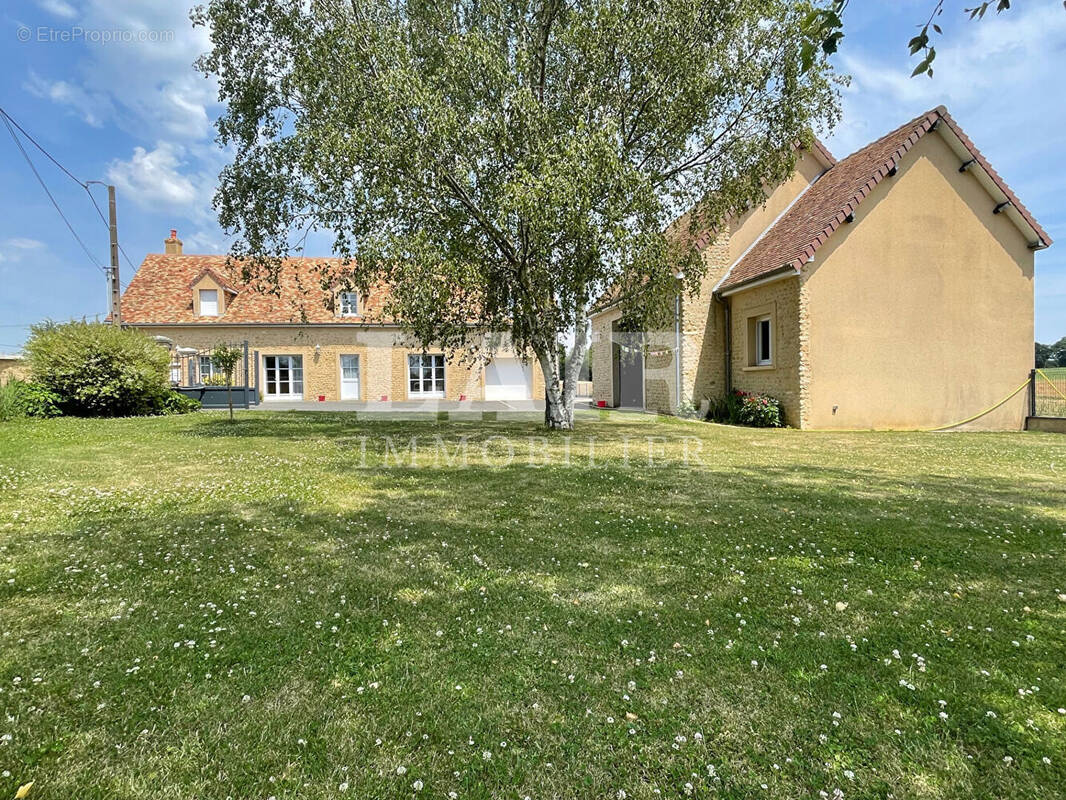 Maison à MAMERS