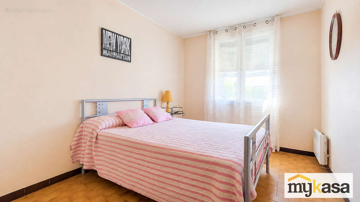 Maison T4 de plain-pied avec jardin, garage et véranda - Martigues Saint-Jean - photo 10
