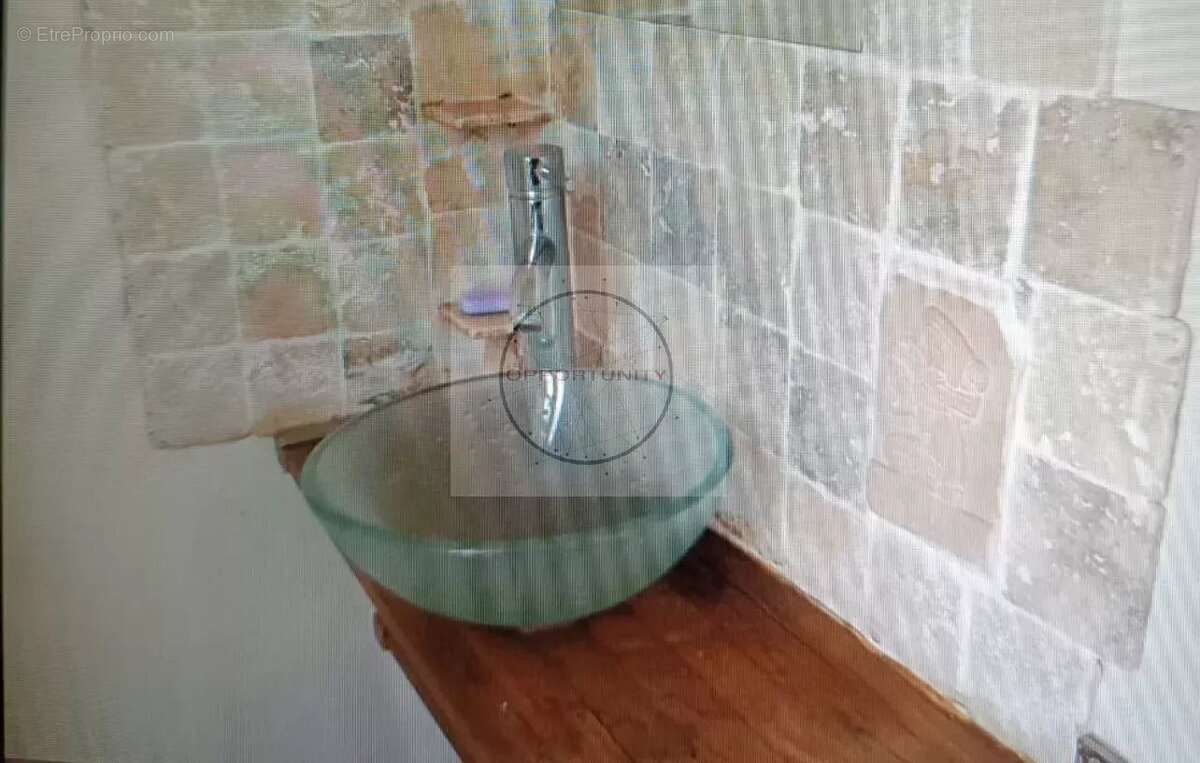 Appartement à PARIS-4E