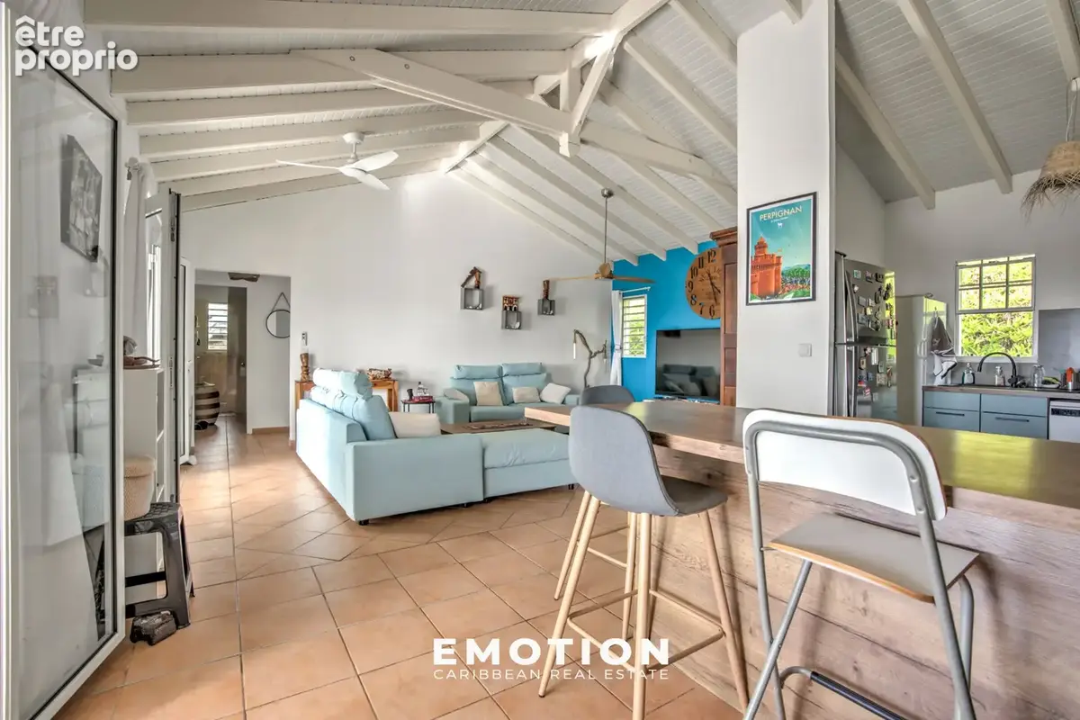 Maison 4 pièces de 128 m2 - La Savanne - photo 4