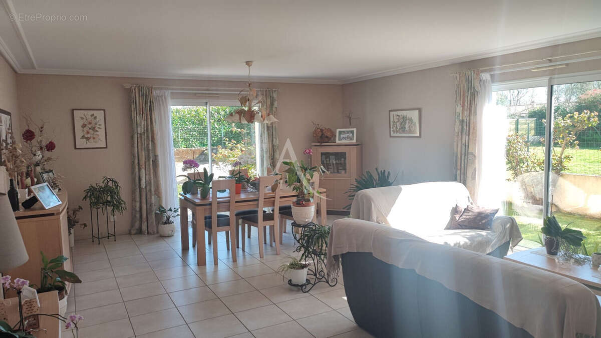 Maison à LE POIRE-SUR-VIE