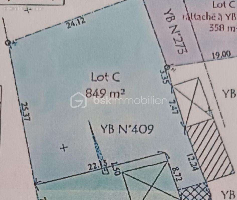 Terrain à SAINT-DOLAY