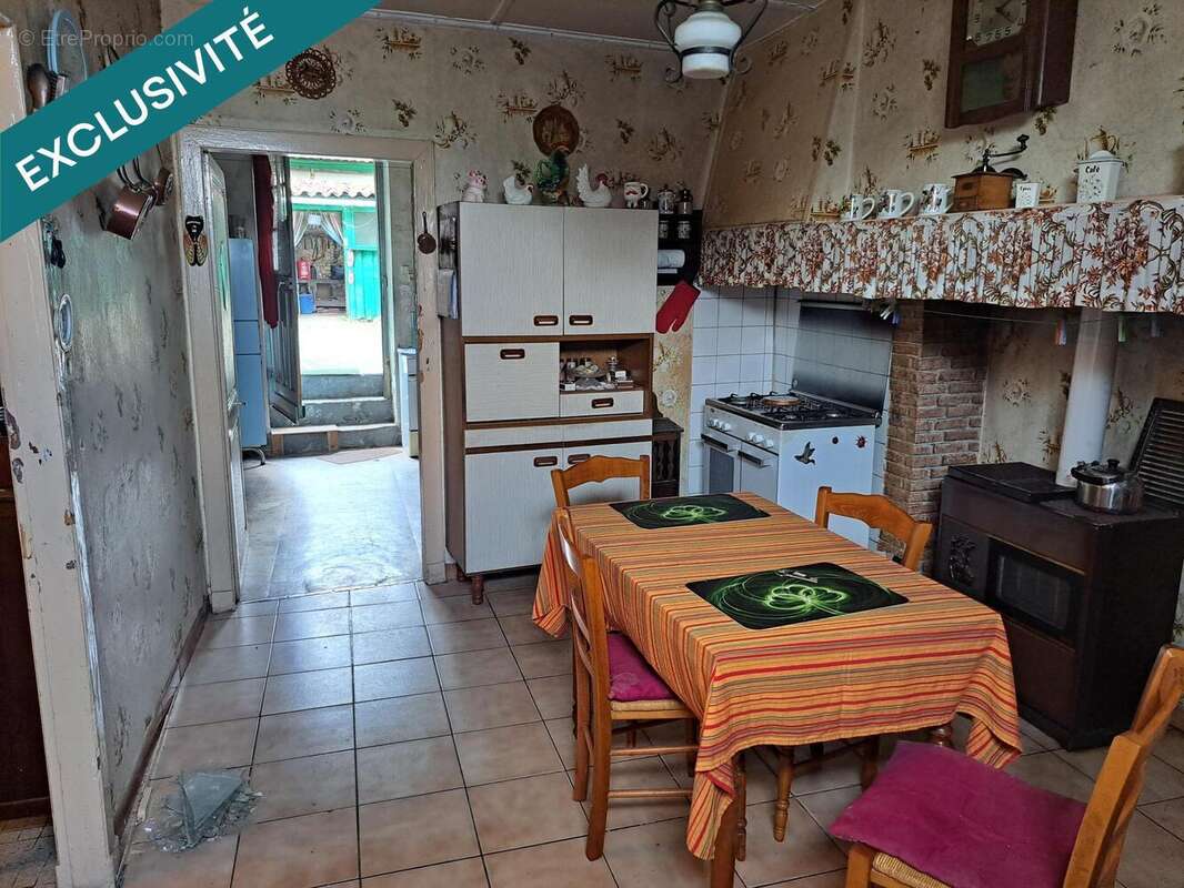 Maison 88 m² à Roquefort  - photo 3