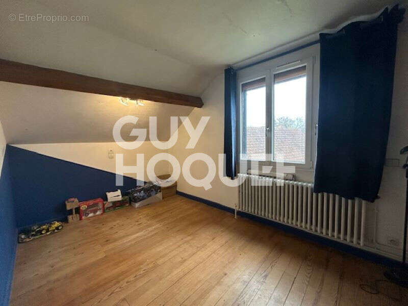 Maison à BROUSSY-LE-GRAND