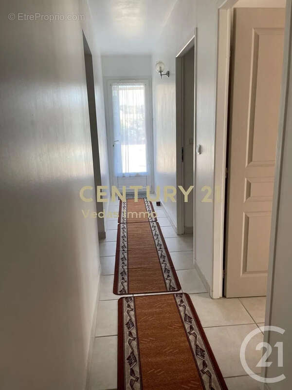 Maison à SAINT-JEAN-DE-VEDAS