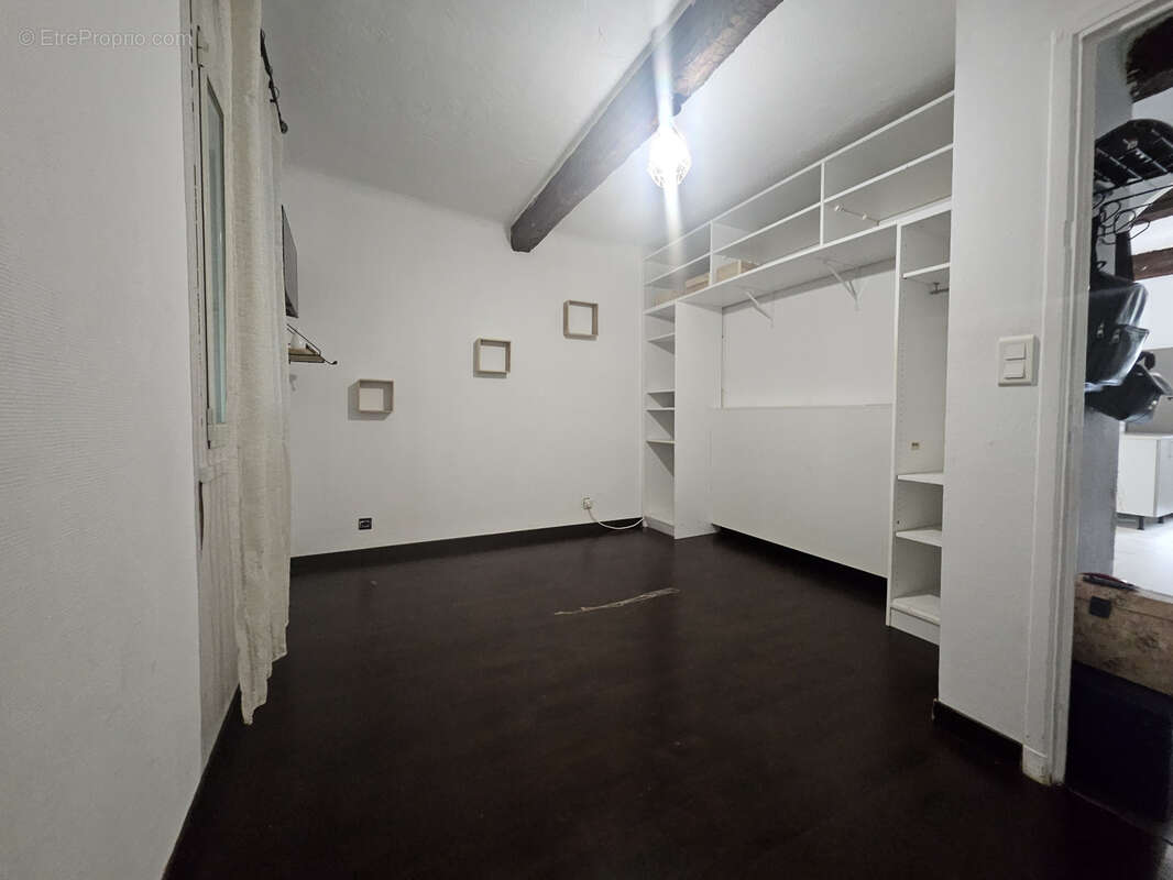Appartement à L'ESCARENE