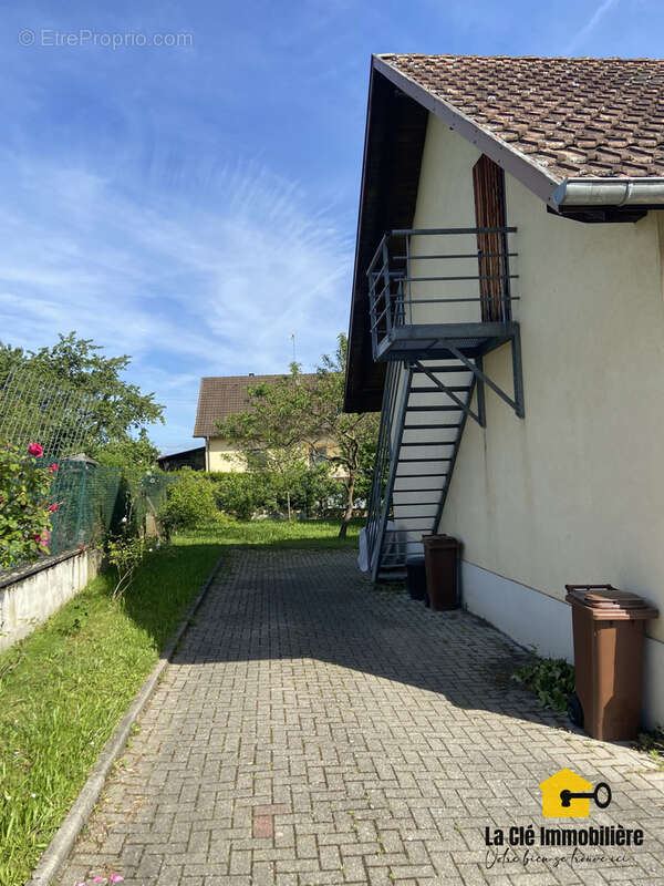 Maison à ROPPENTZWILLER