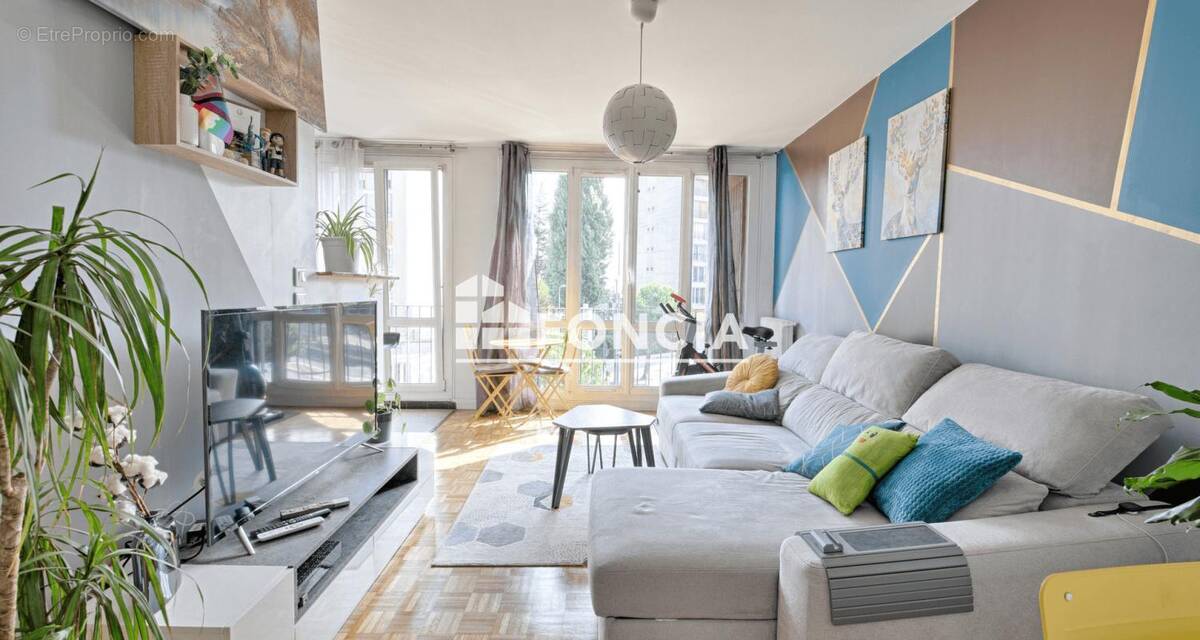 Appartement à VILLEJUIF