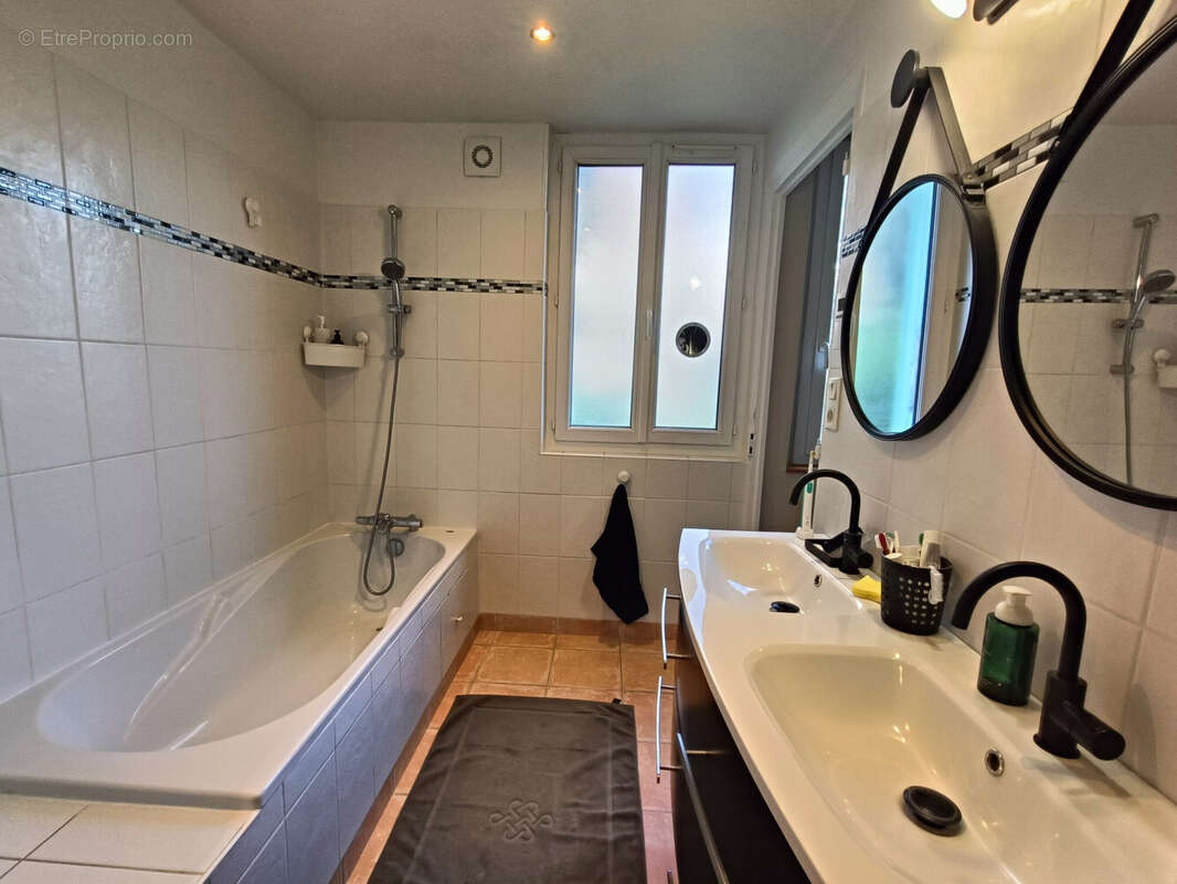 Maison à CLERMONT-FERRAND