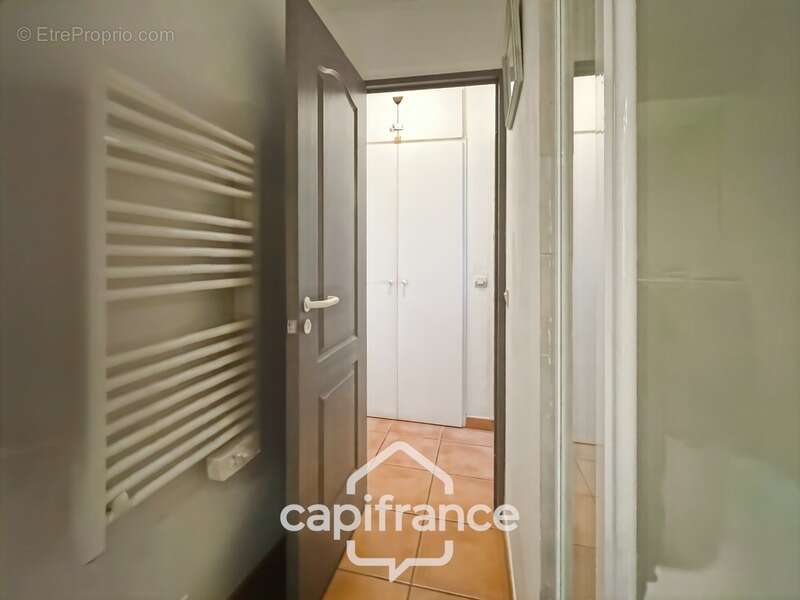 Appartement à MALLEMORT