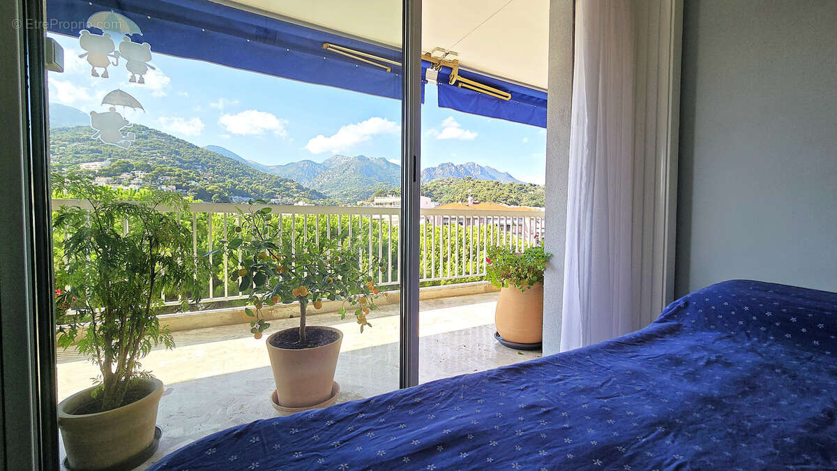 Appartement à ROQUEBRUNE-CAP-MARTIN