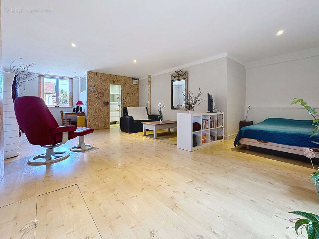 Maison à BOURGOIN-JALLIEU