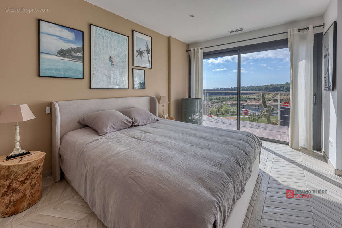 Maison à LA CADIERE-D'AZUR