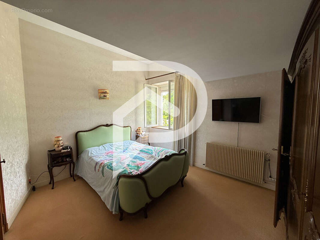 Maison ORTHEZ 12 pièces 288 m² - photo 10