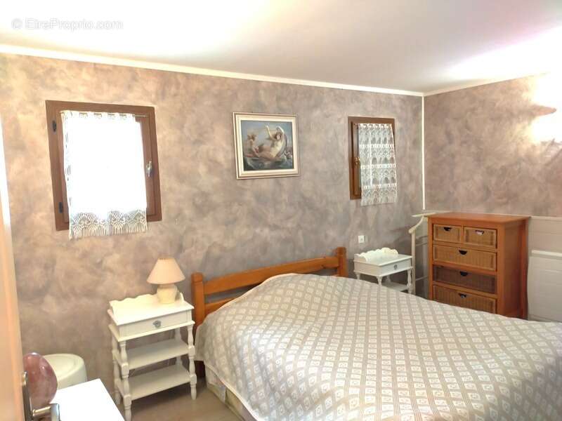 Maison à vendre 8 pièces  (33) - photo 14