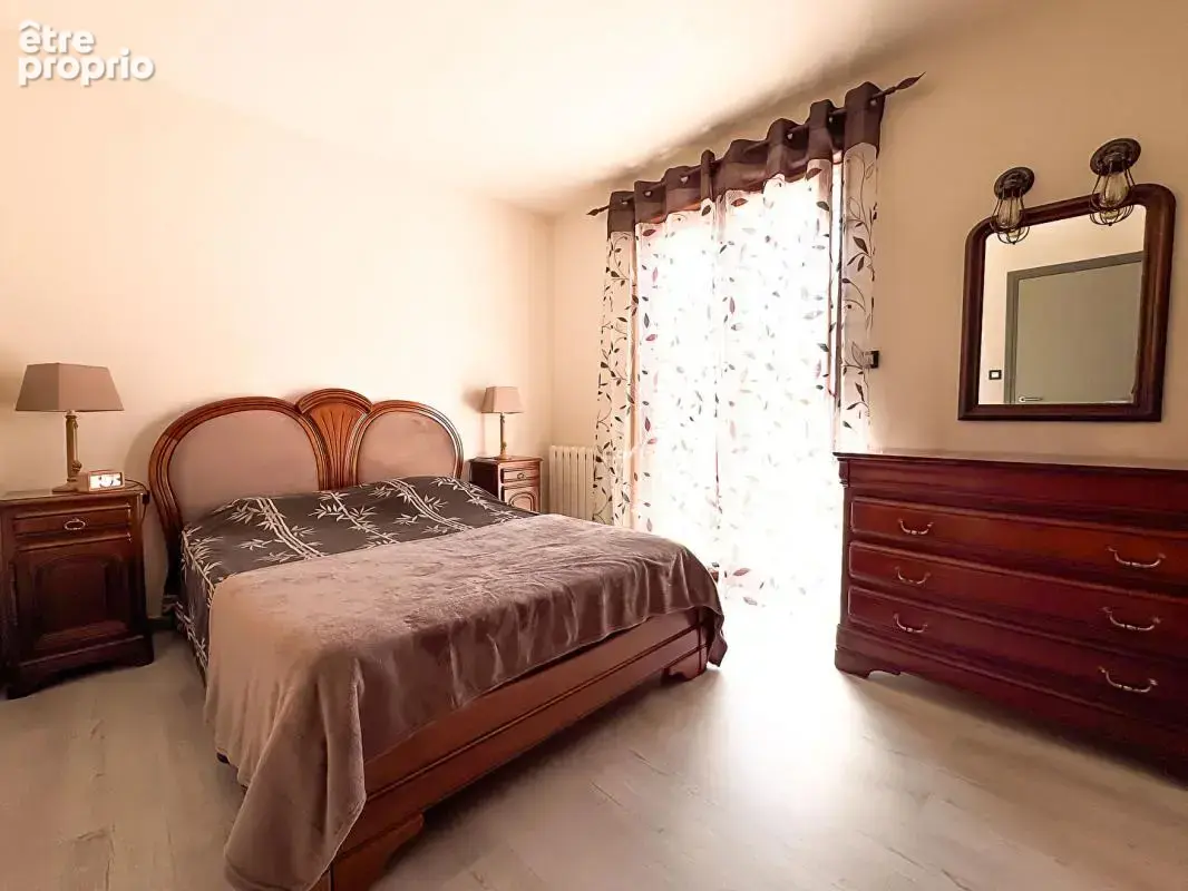 Villa 5 pièces 178 m2 avec piscine - photo 13