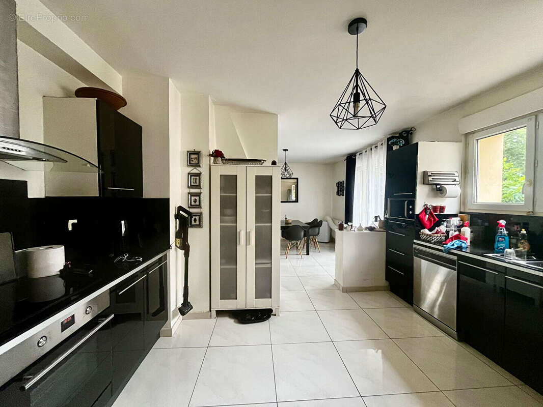 Maison à GARGES-LES-GONESSE