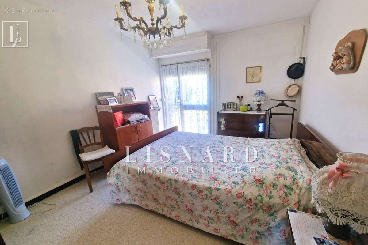 Appartement 80 m² à Vallauris  - photo 7