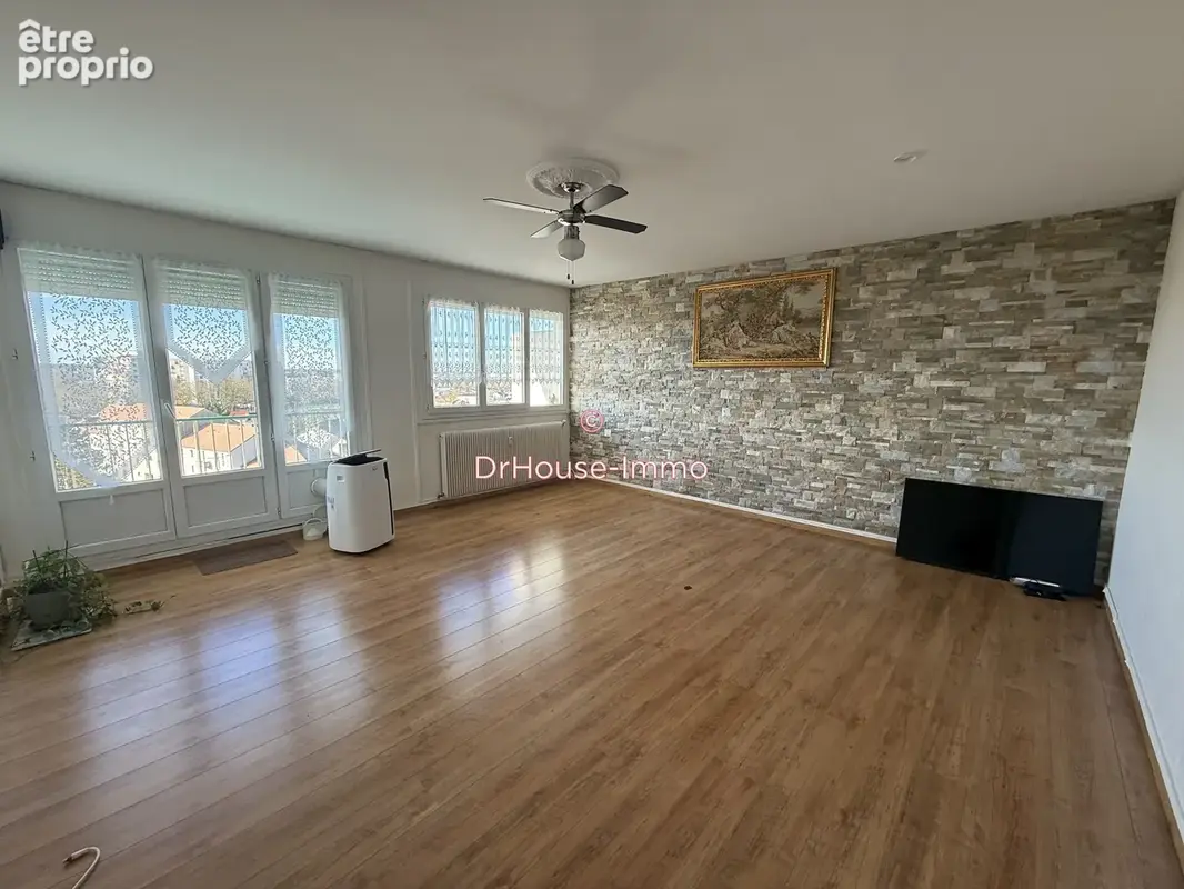 Appartement 5 pièces 107 m² à vendre à Chateauroux (36000) - photo 23