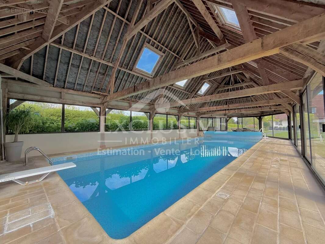 Maison à PONT-L'EVEQUE