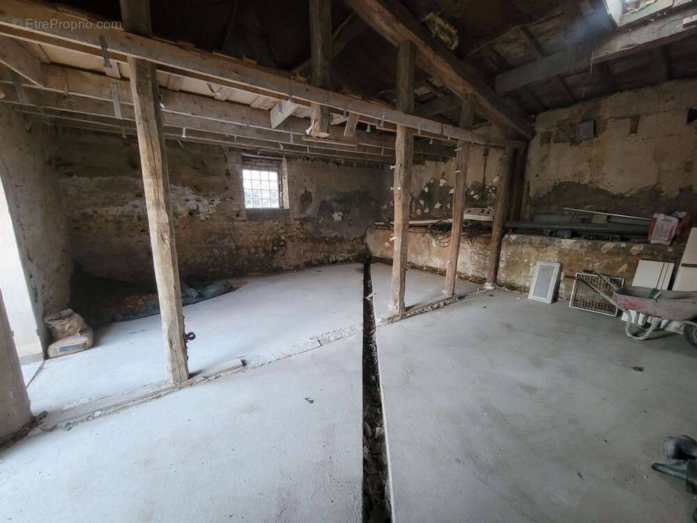 Maison à ROUSSILLON