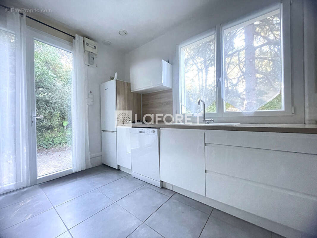 Maison à SAINT-GEORGES-DE-DIDONNE