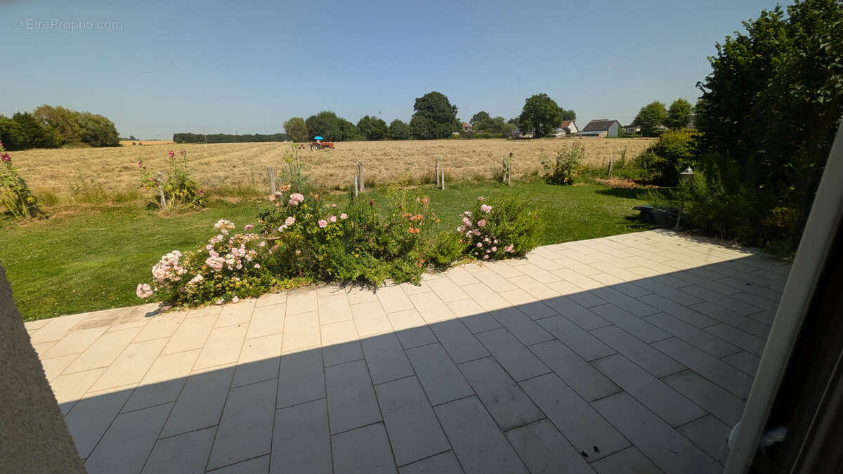 Pavillon 5 chambres sur sous-sol complet - photo 3