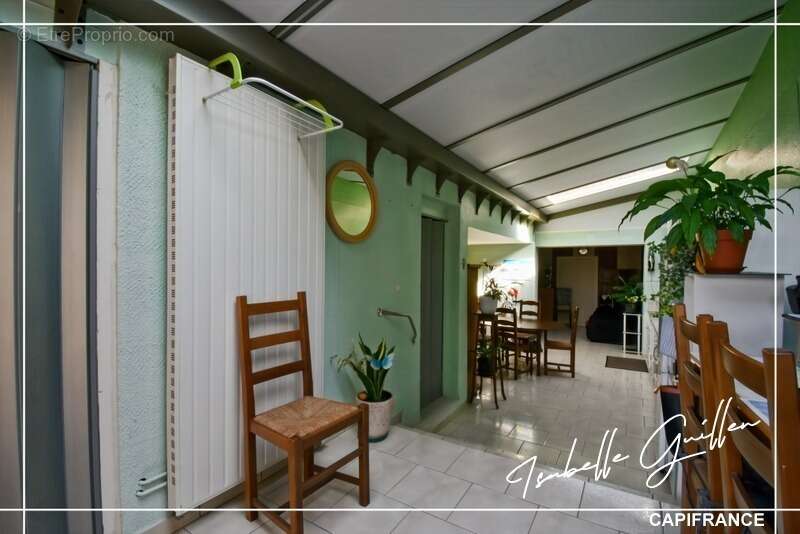 Maison à LE CHATELET