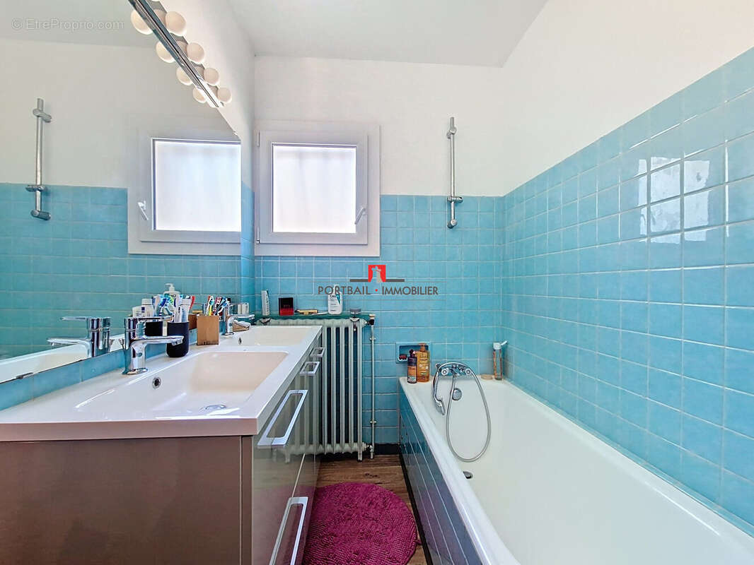 Maison à SAINT-ANDRE-DE-CUBZAC