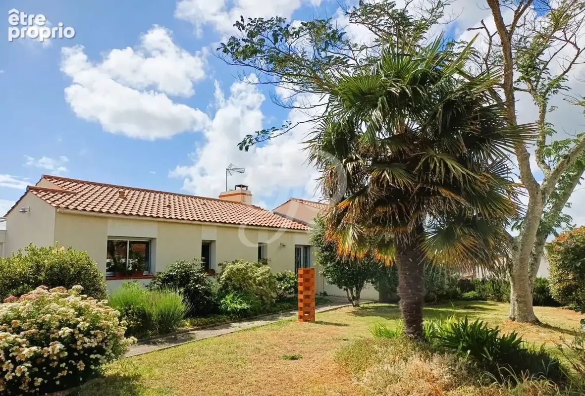 maison/villa 8 pièces - photo 2