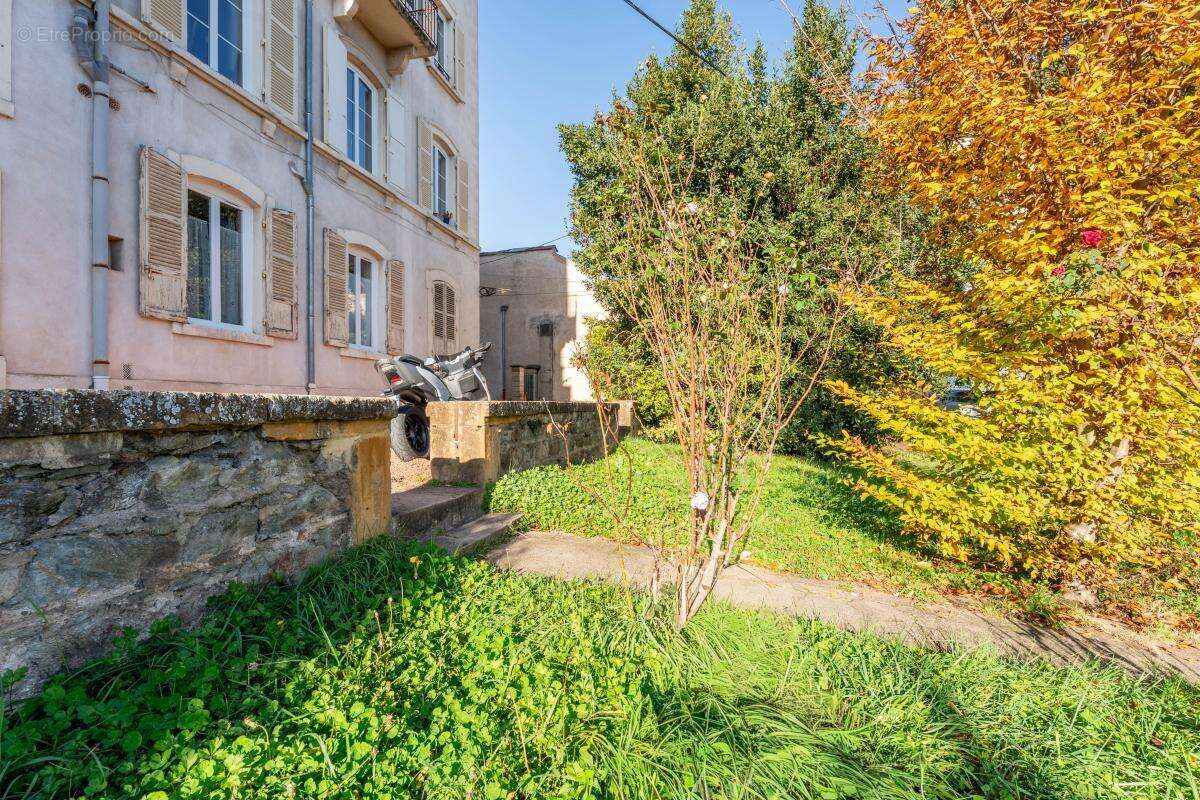 Appartement à L&#039;ARBRESLE