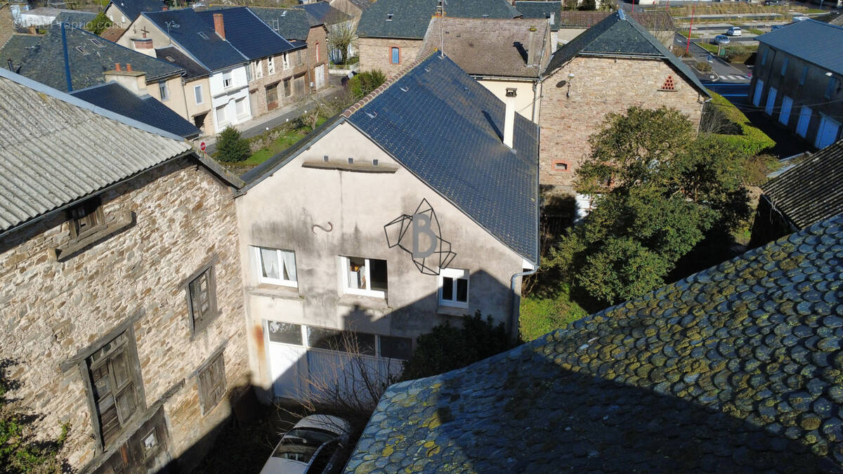 Maison à REQUISTA