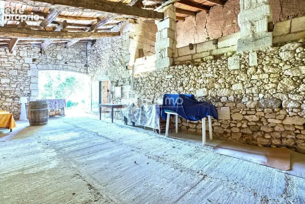 Spacieuse maison en pierre - photo 16