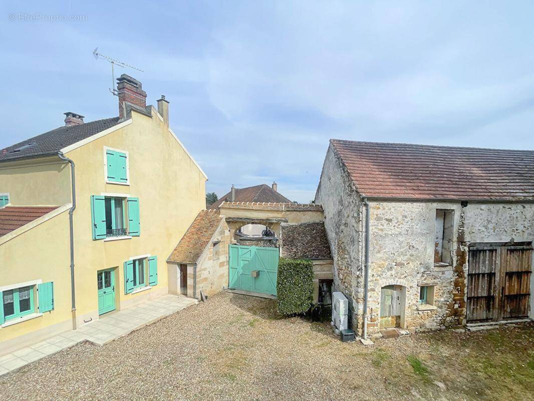 Maison à FREMAINVILLE