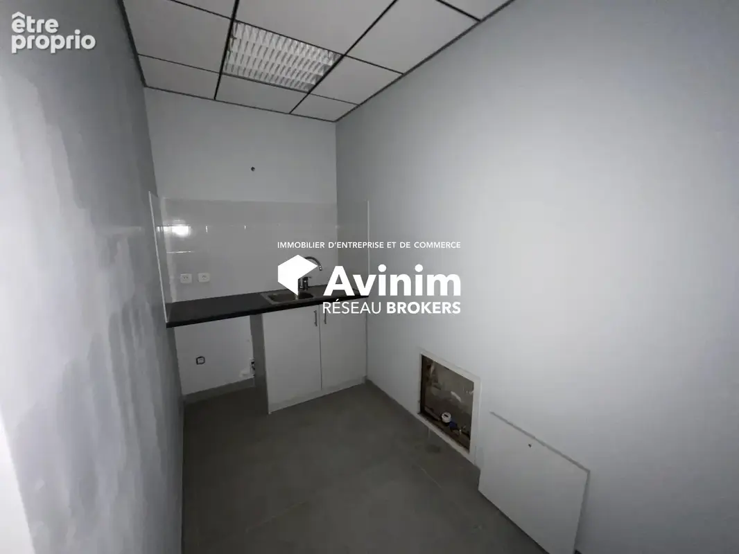 Commerce 100 m² à vendre à Grenoble (38100) - photo 7