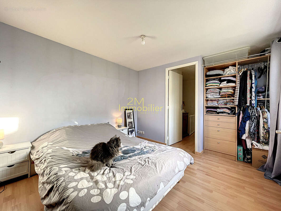 Maison à VAUX-LE-PENIL