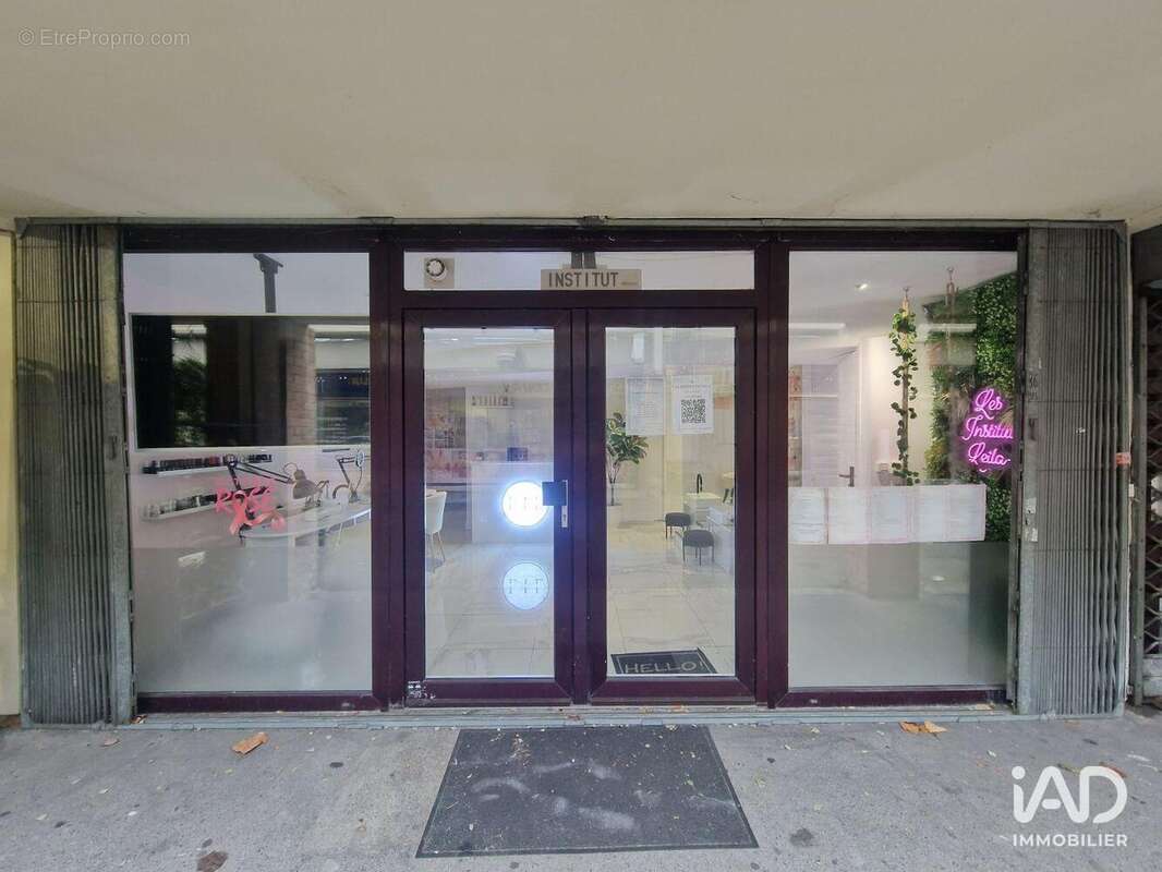 Photo 3 - Commerce à NEUILLY-SUR-MARNE