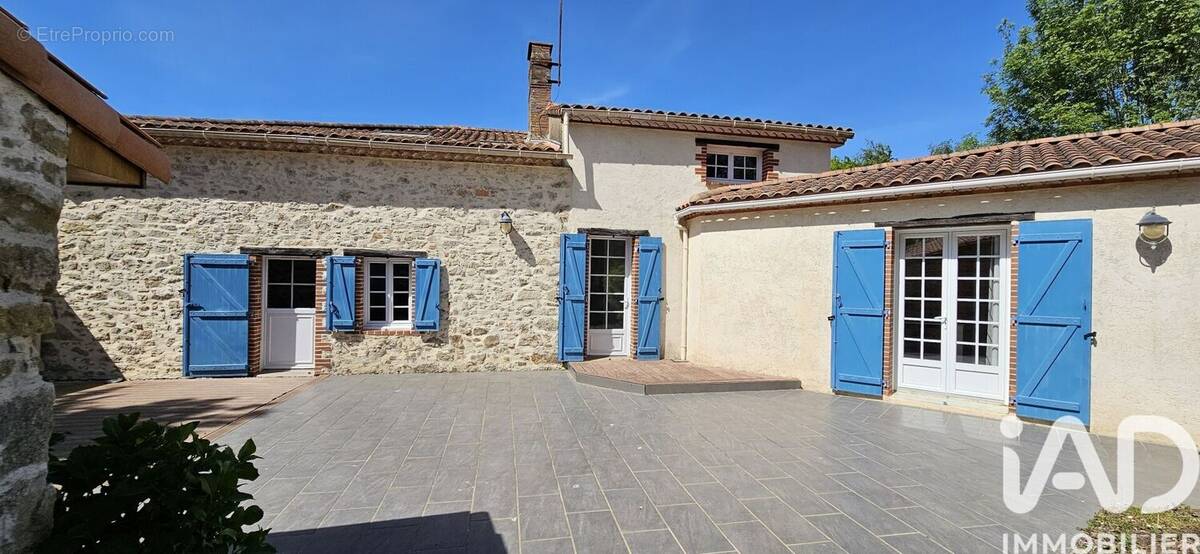 Photo 1 - Maison à SALIGNY