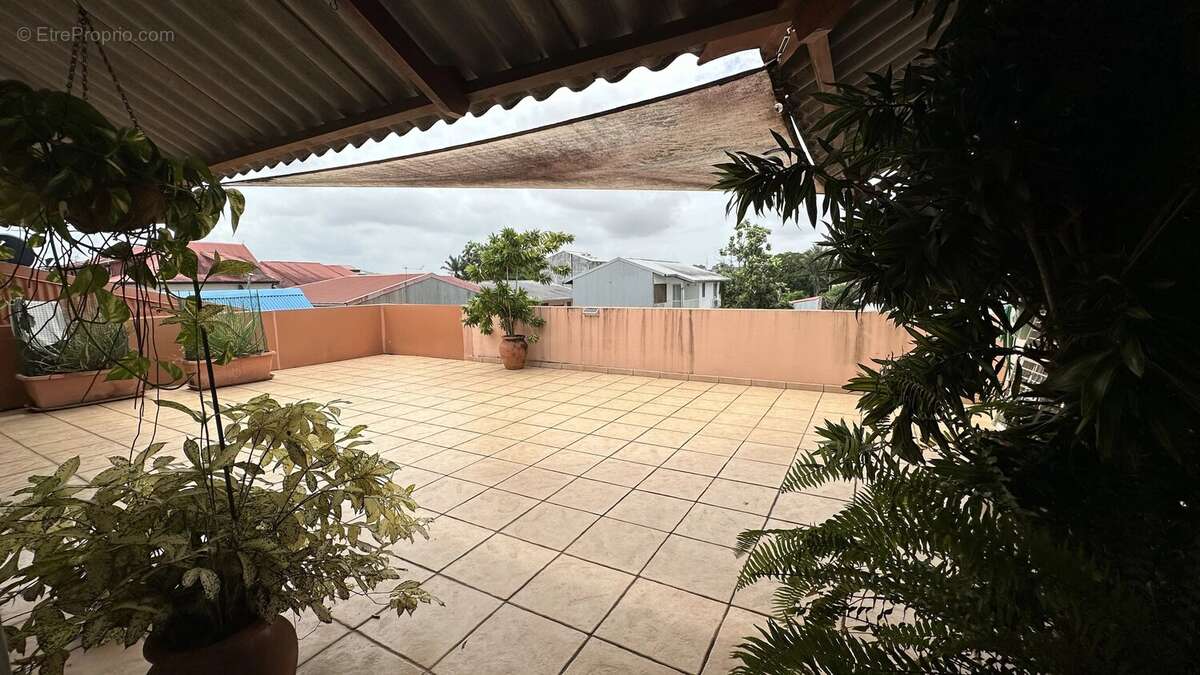 Appartement à CAYENNE