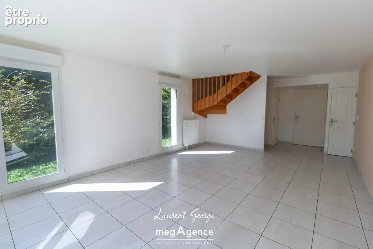 Maison contemporaine 3 chambres avec jardin - photo 3