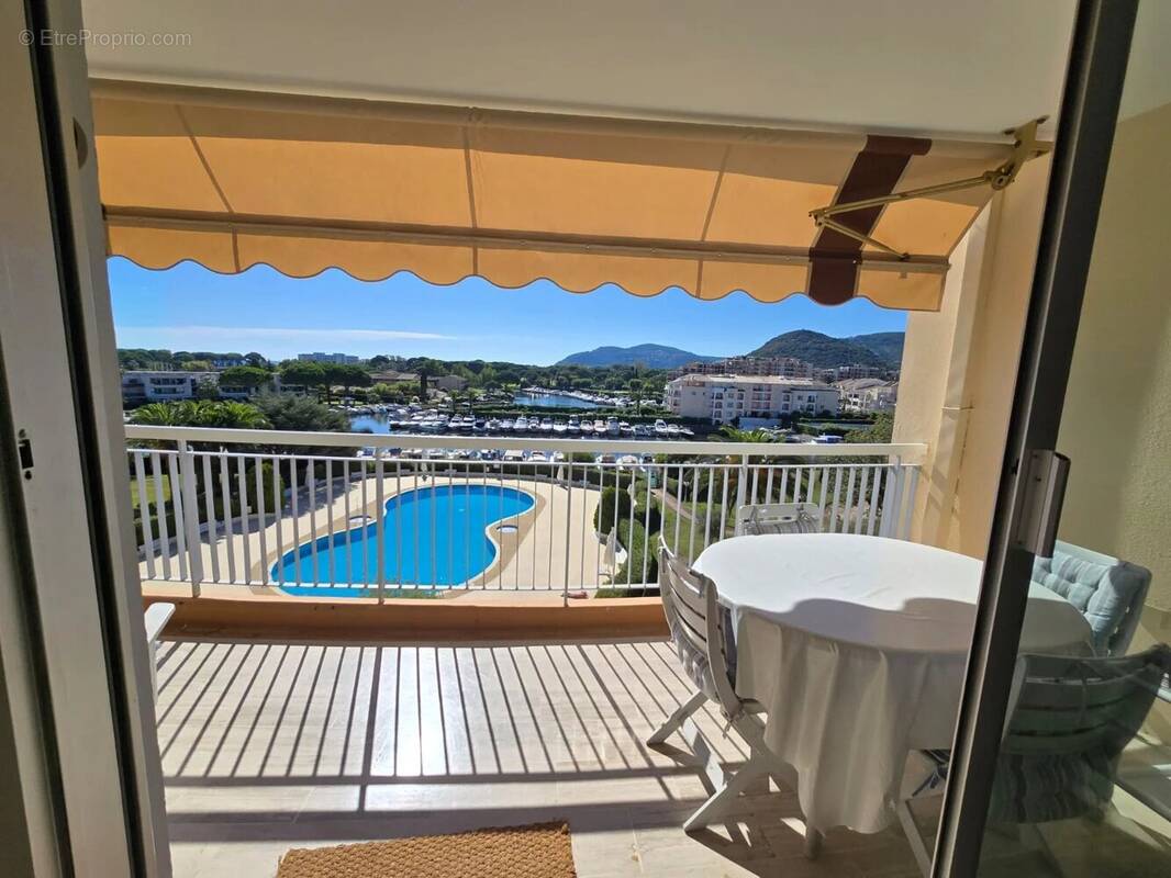 Appartement à MANDELIEU-LA-NAPOULE