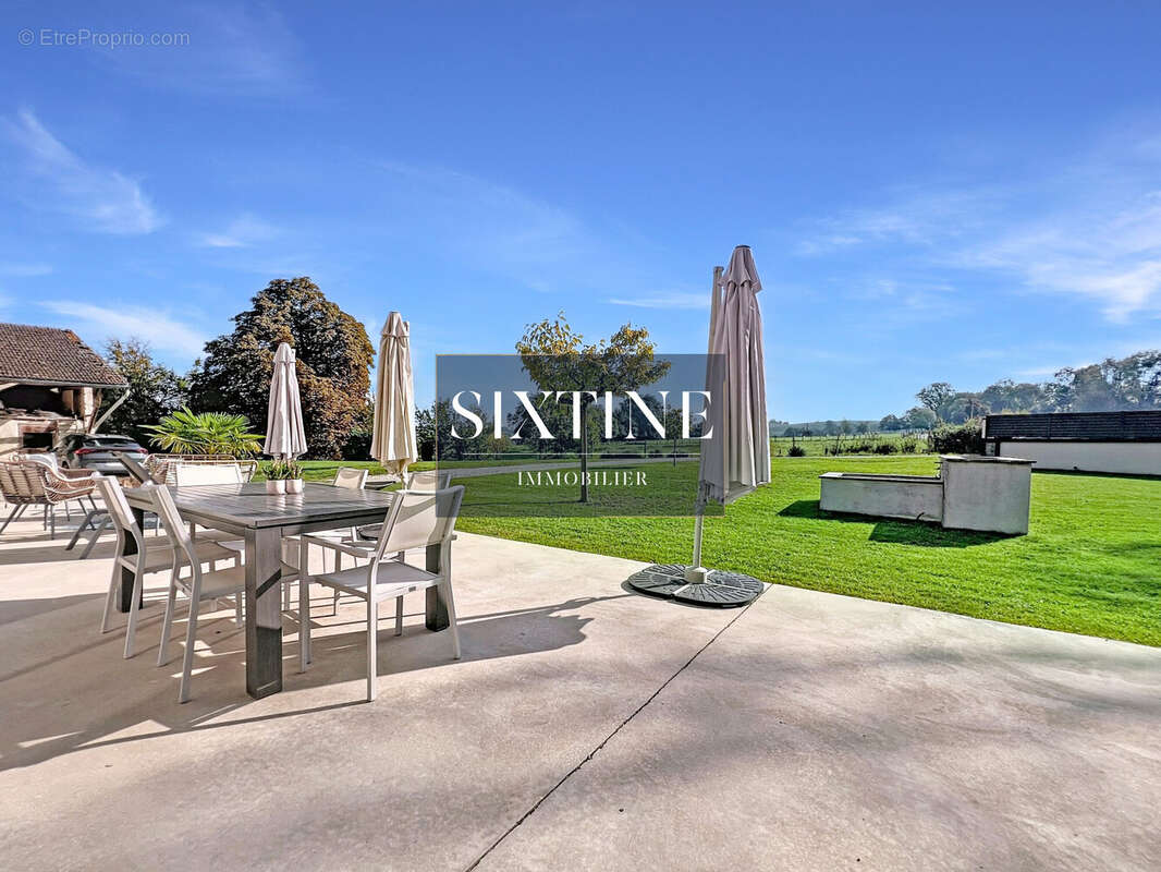 Maison à BOURGOIN-JALLIEU