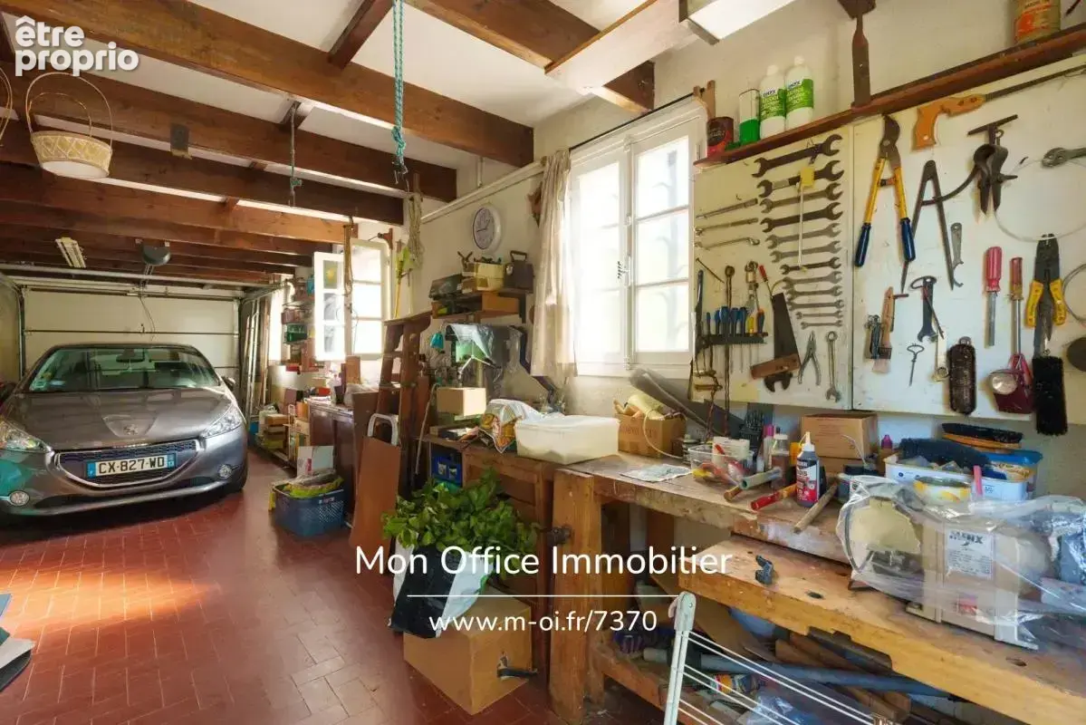 Référence : 7370-MCO - Maison 5 pièces terrain 1089 m² avec dépendance et piscine au calme absolu - photo 17