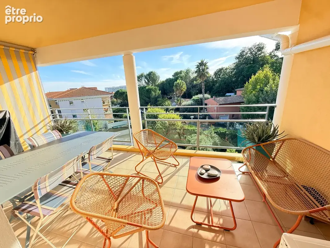 DERNIER ETAGE, 47m2 de terrasses, vue jusqu'à la mer ! - photo 17