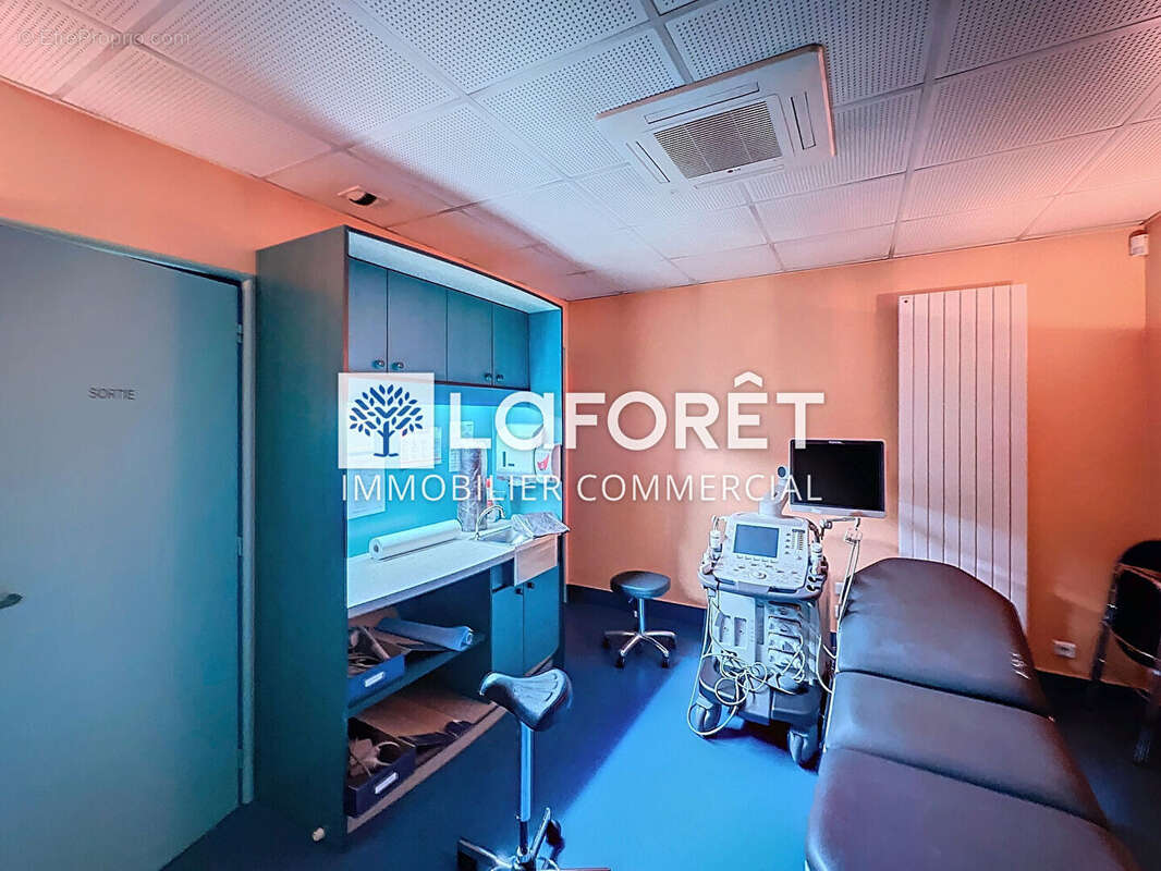 Commerce à PARTHENAY