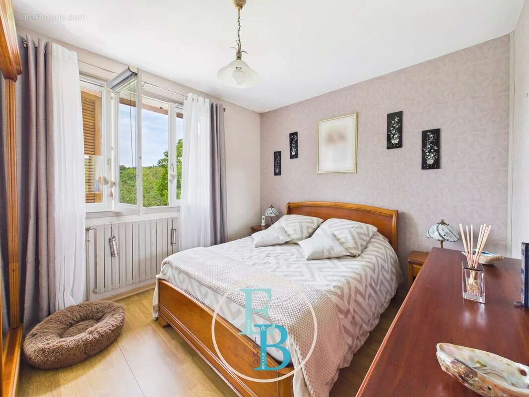 MAISON - T7 - 220m2 - photo 14