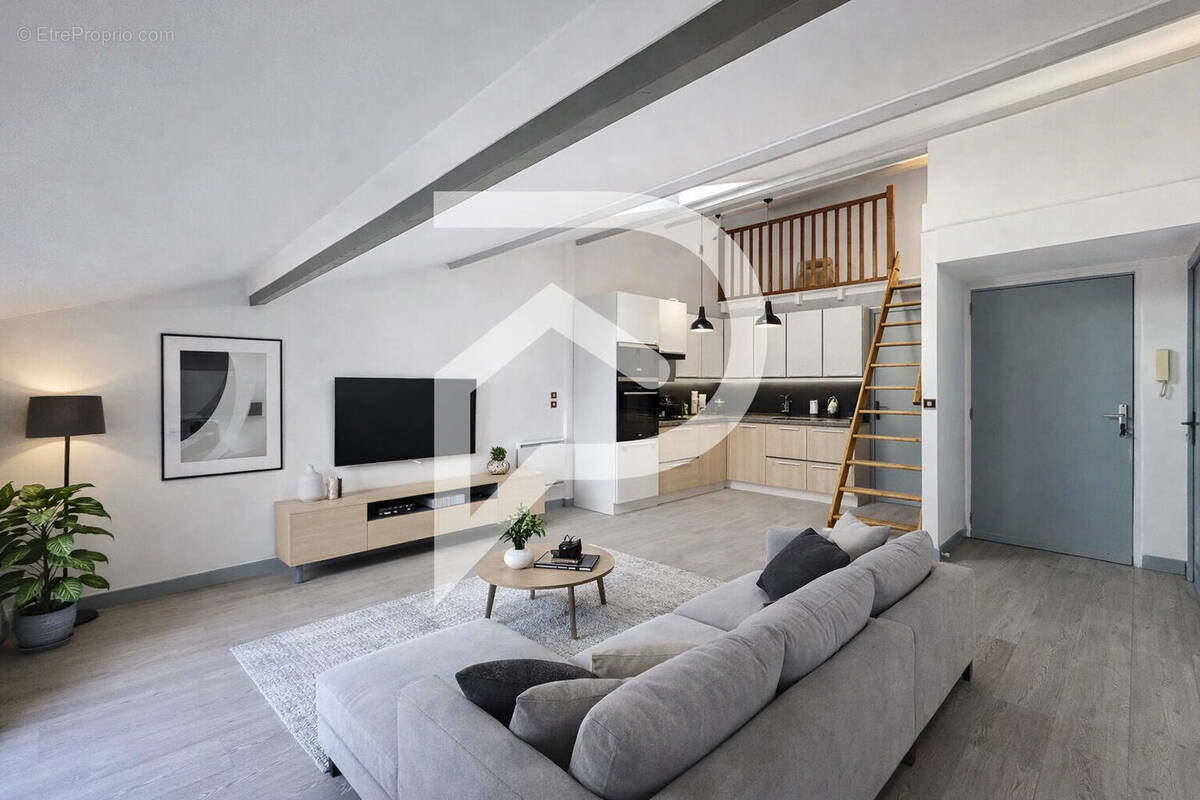 Appartement à CHATEAUNEUF-DU-RHONE