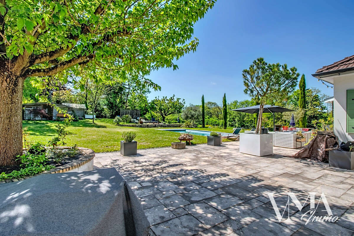 Villa 266m2 avec piscine - photo 6